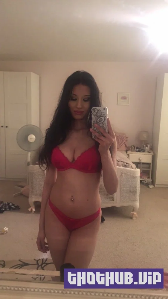 Paki slut with Amazing body Leaked
